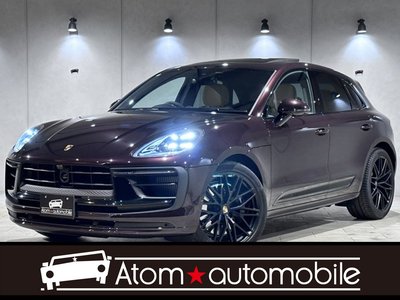 PORSCHE MACAN - 1