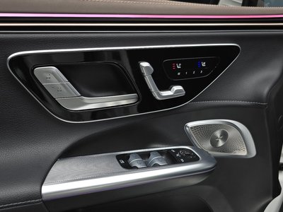 2023 Mercedes-BENZ EQE 缩略图 34