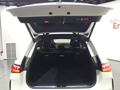 2023 Mercedes-BENZ EQE 缩略图 31