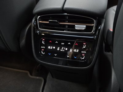 2023 Mercedes-BENZ EQE 缩略图 32