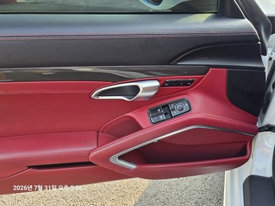صورة 7 لـ 2019 Porsche 718