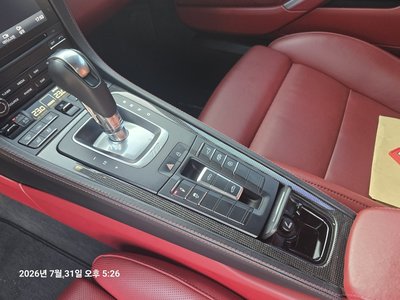 صورة 10 لـ 2019 Porsche 718