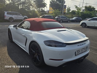 صورة 3 لـ 2019 Porsche 718