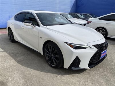 LEXUS IS - 3