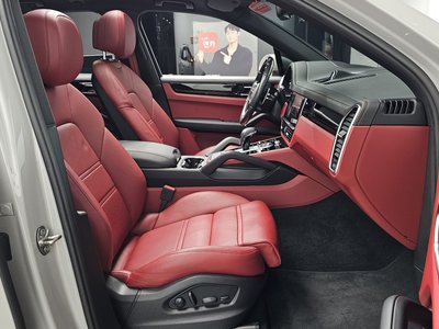 2022 Porsche CAYENNE 缩略图 18