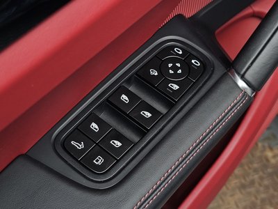 2022 Porsche CAYENNE 缩略图 31