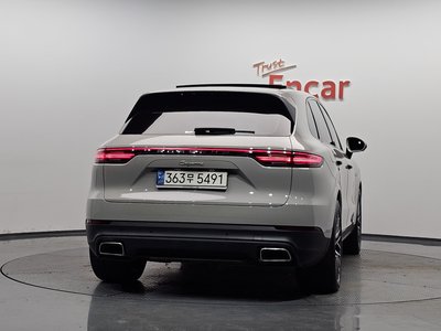 2022 Porsche CAYENNE — фото 4