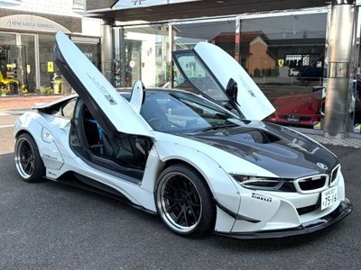 2016 BMW I8 — фото 8