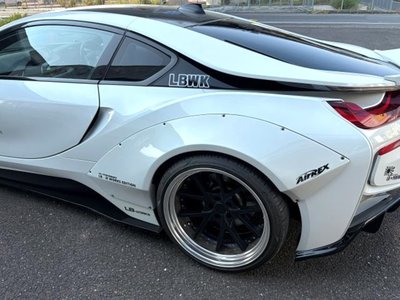2016 BMW I8 缩略图 26