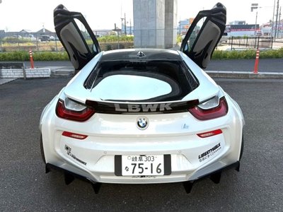 2016 BMW I8 缩略图 16