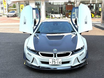 2016 BMW I8 — фото 10