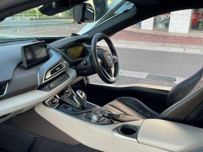 2016 BMW I8 缩略图 36