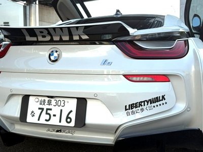 2016 BMW I8 缩略图 17
