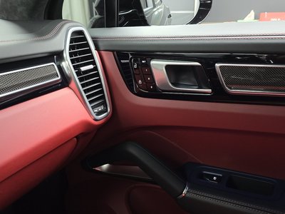 2020 Porsche CAYENNE 缩略图 34
