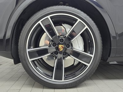 صورة 6 لـ 2020 Porsche CAYENNE
