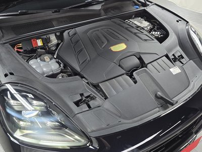 صورة 7 لـ 2020 Porsche CAYENNE