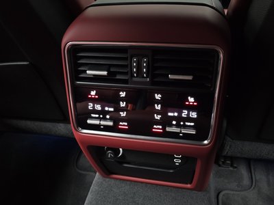 2020 Porsche CAYENNE 缩略图 30
