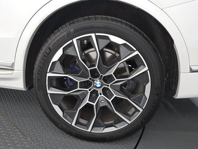 BMW X7 - 8