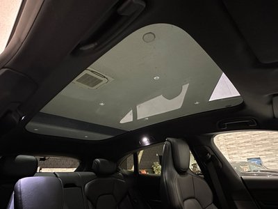 2023 Porsche TAYCAN — миниатюра 105