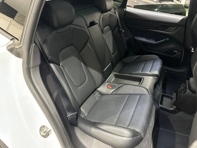 2023 Porsche TAYCAN — миниатюра 46