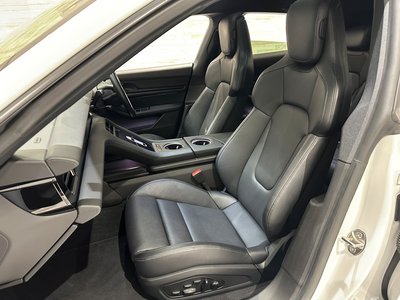 2023 Porsche TAYCAN — миниатюра 44