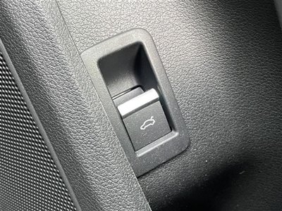 2024 AUDI A4 AVANT 照片 36
