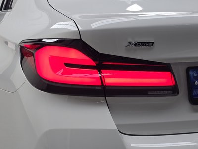 صورة 10 لـ 2022 BMW 5 SERIES