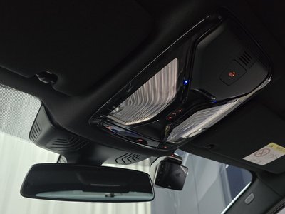 صورة مصغرة 27 لـ 2022 BMW 5 SERIES