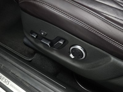 2021 Genesis GV70 缩略图 32