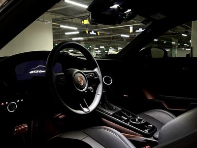 PORSCHE 911 - 7