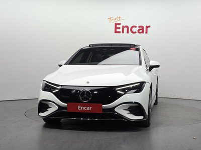 MERCEDES-BENZ EQE - 2