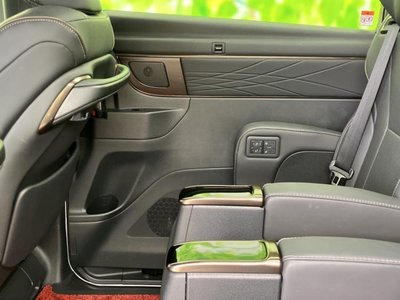2023 TOYOTA ALPHARD — миниатюра 23