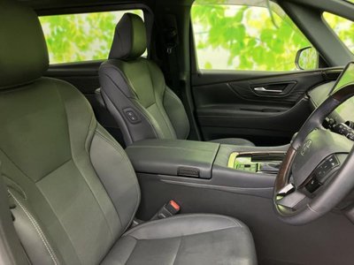 TOYOTA ALPHARD - 4