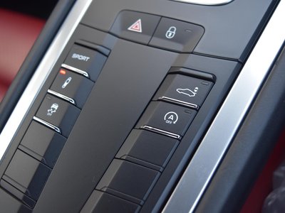 صورة مصغرة 52 لـ 2017 Porsche 911