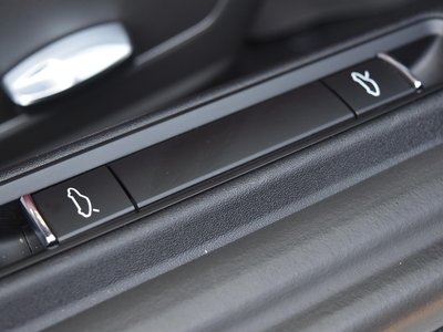 صورة مصغرة 43 لـ 2017 Porsche 911