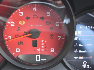 صورة مصغرة 59 لـ 2017 Porsche 911