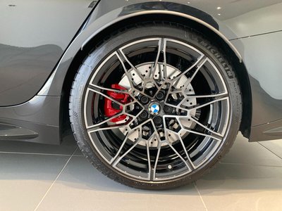BMW M3 SEDAN - 8