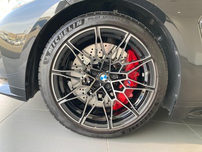 BMW M3 SEDAN - 7