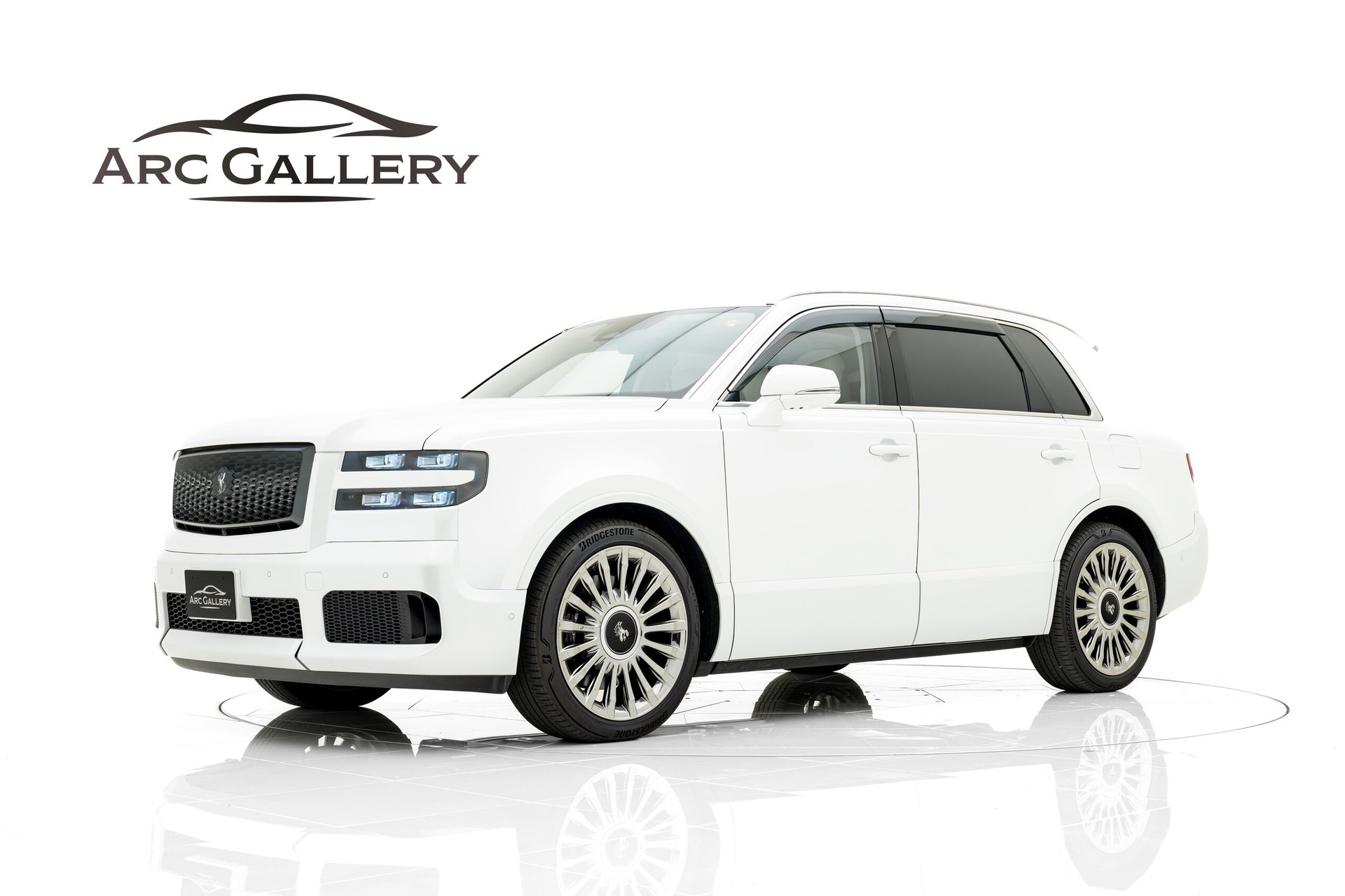 TOYOTA CENTURY - View 1