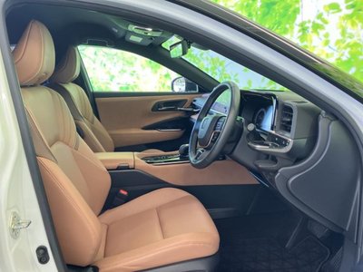 TOYOTA CROWN SPORT - 4