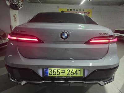 BMW 7 SERIES - 10