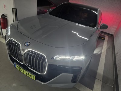 BMW 7 SERIES - 4