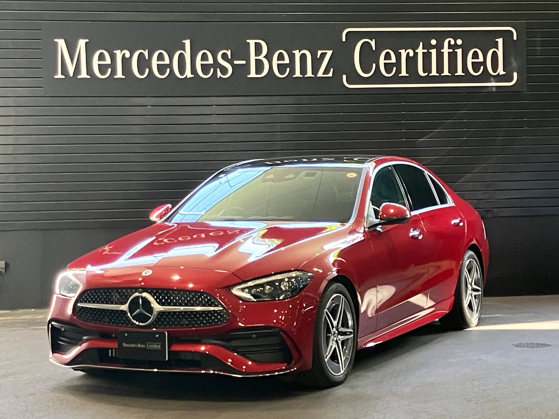 MERCEDES-BENZ C-CLASS - View 1