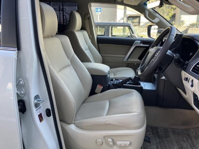 TOYOTA LAND CRUISER PRADO - 4