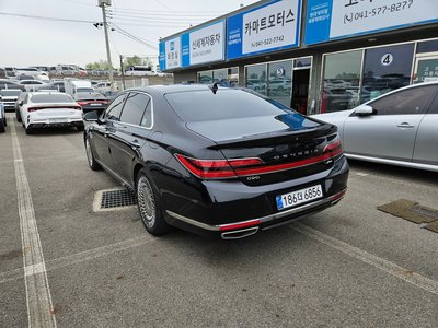 صورة مصغرة 19 لـ 2021 Genesis G90