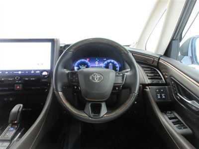 TOYOTA ALPHARD - 4