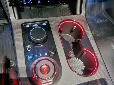 GENESIS GV80 - 6