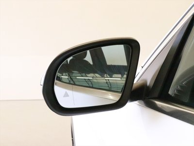 صورة 6 لـ 2022 Mercedes-BENZ GLC
