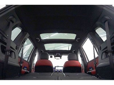 صورة مصغرة 19 لـ 2023 Mercedes-BENZ GLB AMG