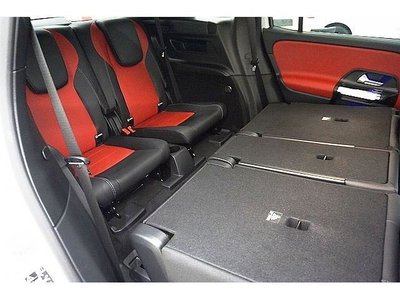 صورة مصغرة 34 لـ 2023 Mercedes-BENZ GLB AMG